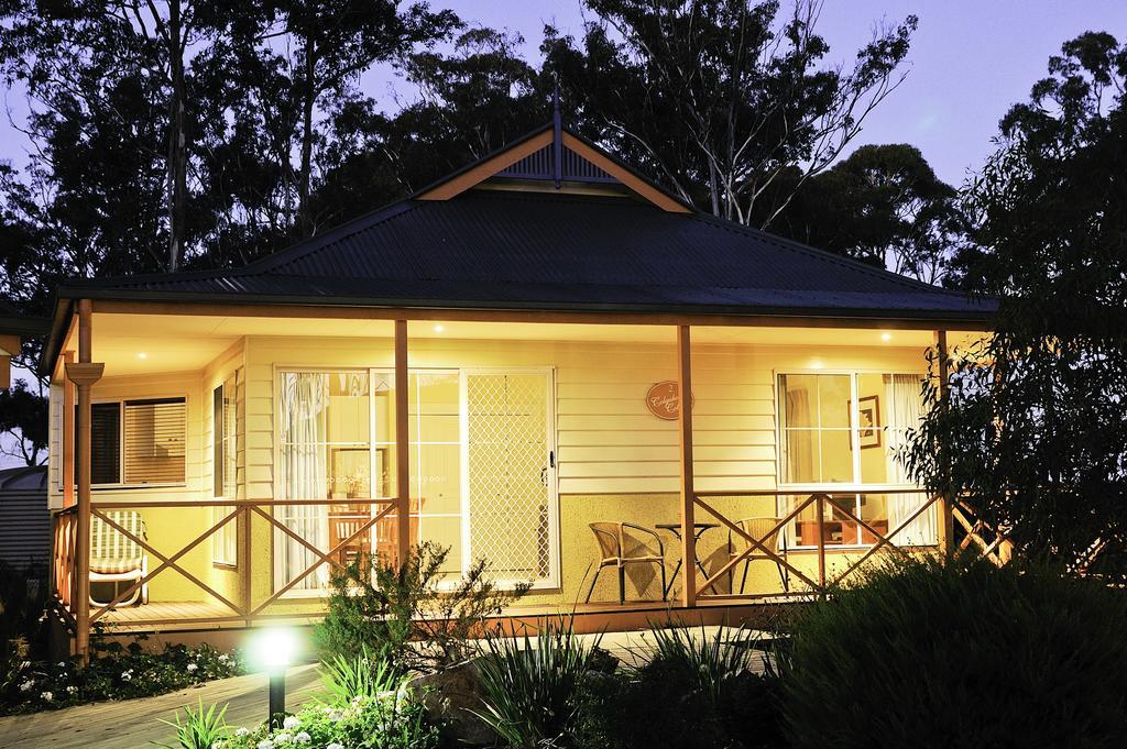 Waverley House Cottages Lakes Entrance Zewnętrze zdjęcie